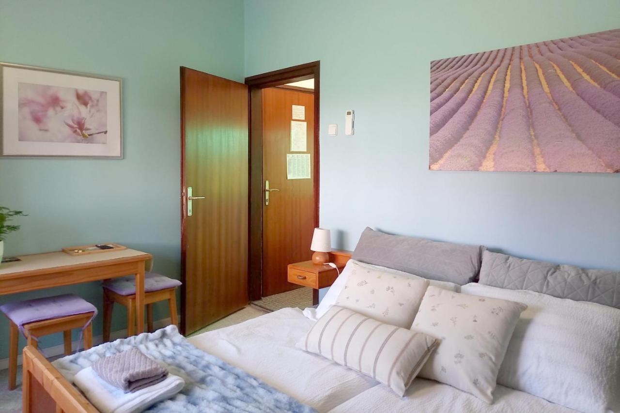 Sobe Zimmer Rooms Zivcic Karlovac Extérieur photo